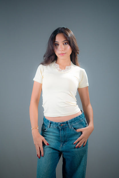 Veya Lace V-Neck Top